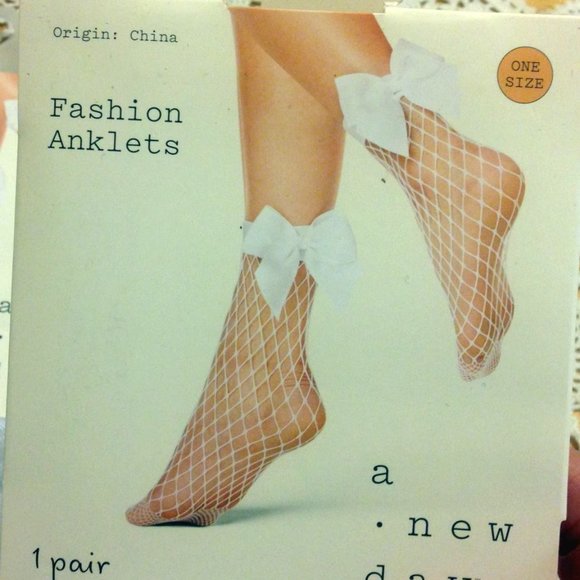 Two new pair of fishnet women's ankle socks from a new day / Target - Picture 2 of 4
